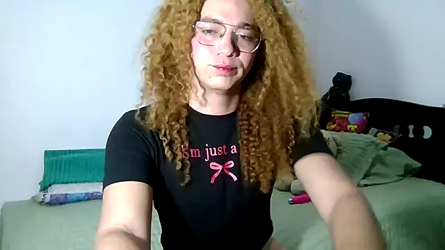 Snapshot of CELESSTESeductora chatting on February 23, 2026, 2:03 pm CELESSTESeductora online show from February 23, 2026, 2:03 pm