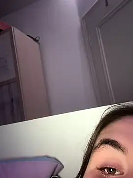 hotiee online show from December 2, 2024, 8:00 pm