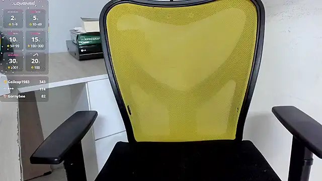 Snapshot of Megan_sophia2 chatting on February 24, 2025, 6:58 pm Megan sophia2 online show from February 24, 2025, 6:58 pm