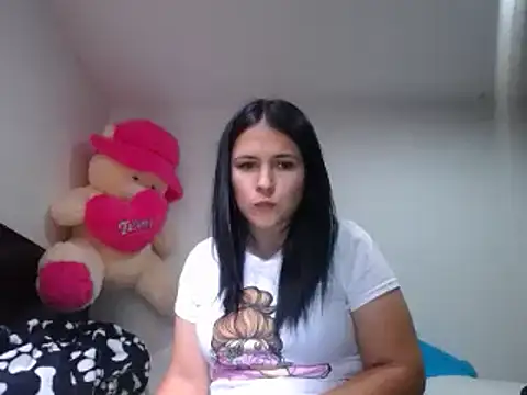 Snapshot of princehermosa44 chatting on January 27, 2025, 6:31 pm princehermosa44 online show from January 27, 2025, 6:31 pm