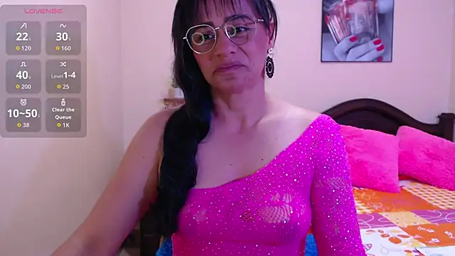 sara florez1 online show from January 14, 2026, 11:16 am