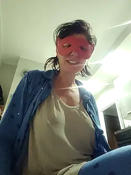 Vagabondainnamorata online show from October 13, 2025, 4:12 am