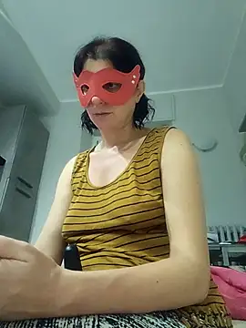 Vagabondainnamorata online show from November 17, 2025, 4:46 pm