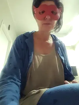 Vagabondainnamorata online show from December 21, 2025, 3:57 am