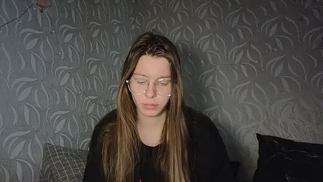 juicy mystery online show from November 23, 2025, 8:25 am