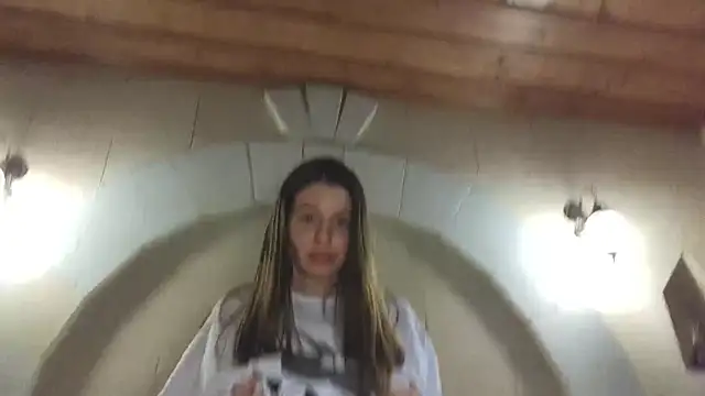 juicy mystery online show from December 22, 2025, 12:57 pm