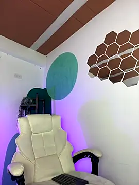 LollaByer online show from October 4, 2025, 10:08 pm