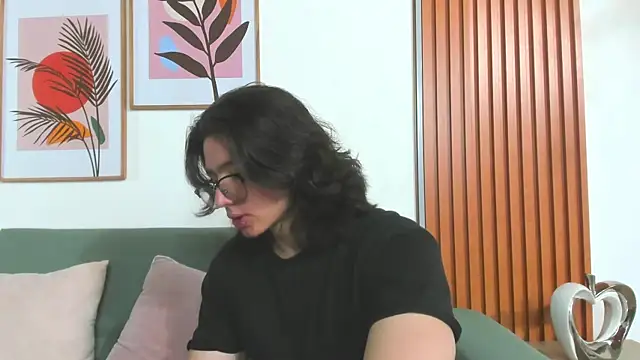 Snapshot of AngelBennet_ chatting on January 18, 2025, 2:36 am AngelBennet online show from January 18, 2025, 2:36 am