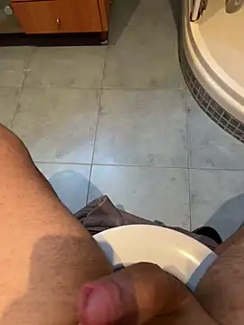 TuPapasitoo69 online show from April 14, 2026, 12:55 pm