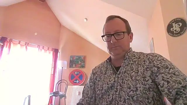 Snapshot of nacktchiller1076 chatting on December 1, 2025, 11:59 am nacktchiller1076 online show from December 1, 2025, 11:59 am