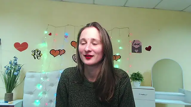 MichelLeee online show from February 11, 2025, 3:08 pm