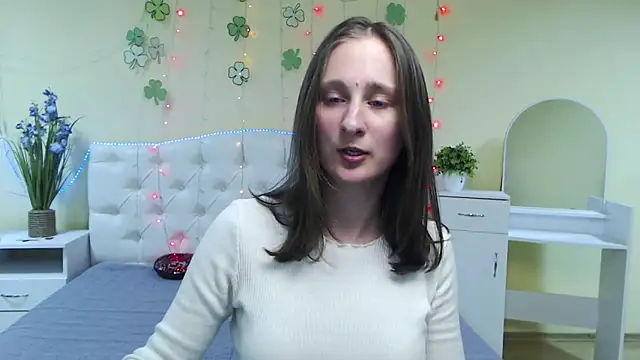 MichelLeee online show from March 14, 2025, 3:25 pm