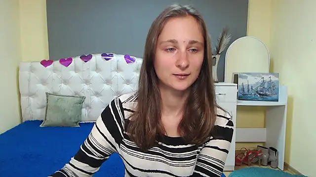 MichelLeee online show from October 9, 2025, 11:08 am