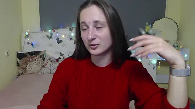 MichelLeee online show from April 9, 2026, 11:15 am