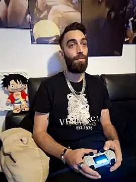 Snapshot of DaWoD030 chatting on January 7, 2025, 6:03 pm DaWoD030 online show from January 7, 2025, 6:03 pm