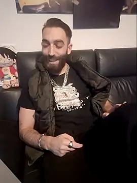 Snapshot of DaWoD030 chatting on January 9, 2025, 8:33 pm DaWoD030 online show from January 9, 2025, 8:33 pm