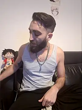 Snapshot of DaWoD030 chatting on February 19, 2025, 6:10 pm DaWoD030 online show from February 19, 2025, 6:10 pm