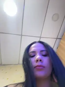 Leyna Kenet online show from July 13, 2026, 2:03 am