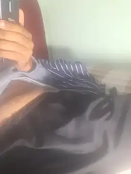 bandi-big-dick online show from December 5, 2024, 3:17 pm