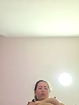 NeredaXxx online show from March 3, 2026, 9:21 pm