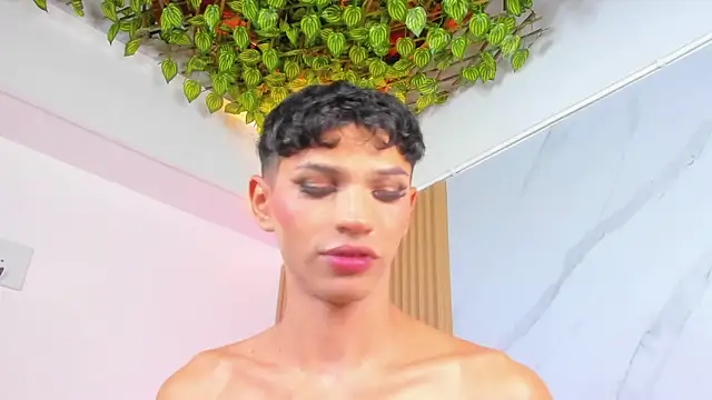 im sebaslopez online show from May 16, 2026, 1:13 am