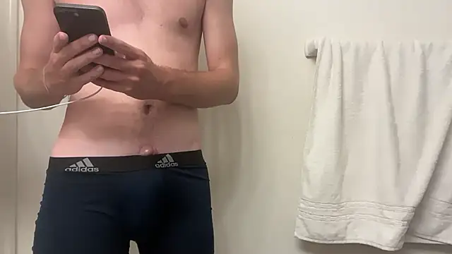 dylanwolf01 online show from June 28, 2026, 10:49 pm