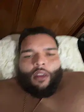 chupavajinaspuertorico30 online show from October 13, 2025, 12:05 pm