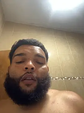 chupavajinaspuertorico30 online show from November 12, 2025, 7:35 pm