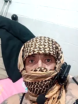 Snapshot of Innsaciable chatting on February 1, 2026, 12:53 am Innsaciable online show from February 1, 2026, 12:53 am