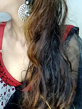 xpihu online show from October 10, 2025, 8:52 pm