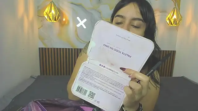 MelissaGilll online show from November 24, 2025, 7:24 pm