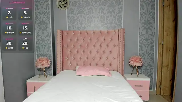 pola adams  online show from February 13, 2025, 11:06 am