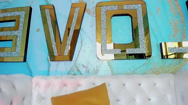 pola adams  online show from March 11, 2025, 5:57 pm