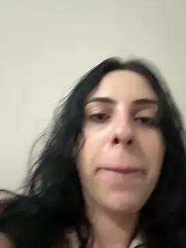 Morguisssz online show from May 15, 2026, 9:44 pm