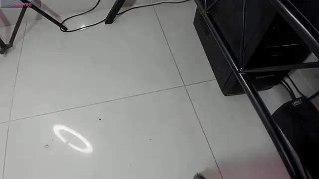 jisoo   online show from March 12, 2025, 7:46 am