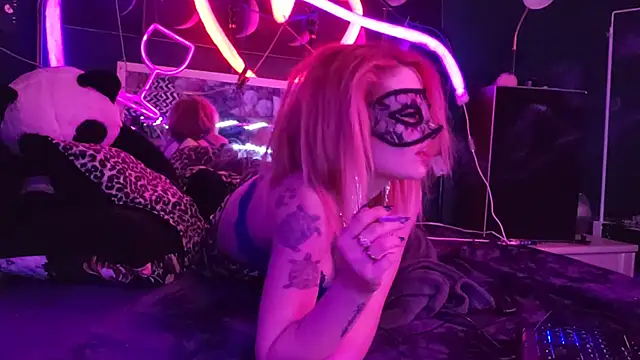 anonymouszN online show from January 25, 2025, 11:32 pm