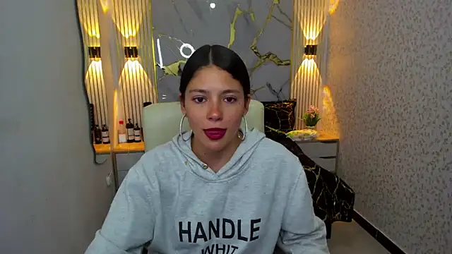 athenasexxxy online show from October 10, 2025, 7:57 pm