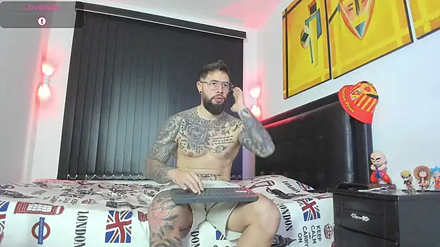 connor santtos online show from March 11, 2025, 1:12 pm