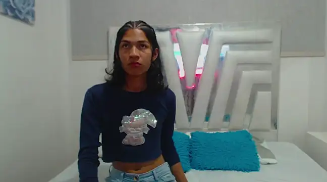 Snapshot of _lexx1e chatting on December 12, 2024, 4:53 pm lexx1e online show from December 12, 2024, 4:53 pm