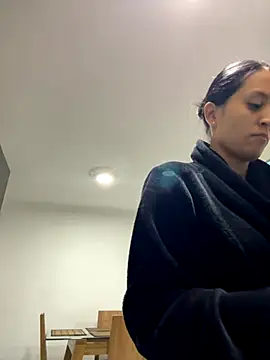 ellie mcdonald online show from November 23, 2025, 12:10 am