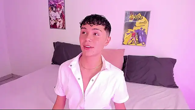 crushnier online show from December 21, 2024, 5:29 pm