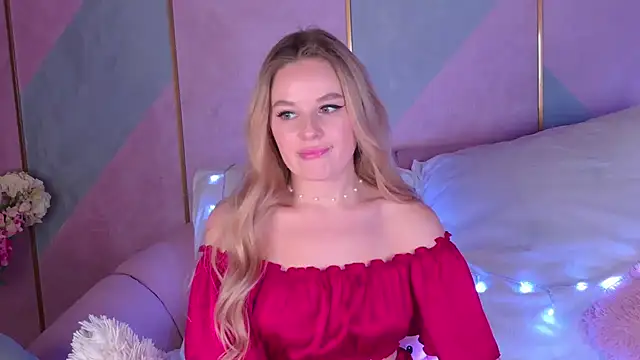 Snapshot of BeatriceEsmont chatting on December 28, 2024, 9:51 pm BeatriceEsmont online show from December 28, 2024, 9:51 pm