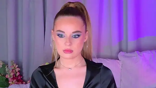 Snapshot of BeatriceEsmont chatting on September 20, 2025, 9:27 pm BeatriceEsmont online show from September 20, 2025, 9:27 pm