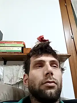 Snapshot of dariodario chatting on January 13, 2025, 8:26 am dariodario online show from January 13, 2025, 8:26 am