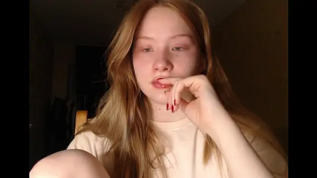 Snapshot of MichelleReid chatting on February 10, 2025, 2:59 pm MichelleReid online show from February 10, 2025, 2:59 pm