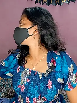 Tamil Shalini Lustyy online show from September 27, 2025, 5:40 pm