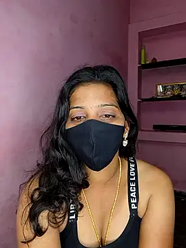 Tamil Shalini Lustyy online show from October 28, 2025, 5:15 pm