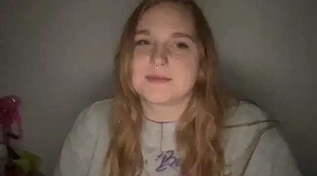 Snapshot of thickgingergoddess chatting on December 23, 2024, 5:28 am thickgingergoddess online show from December 23, 2024, 5:28 am