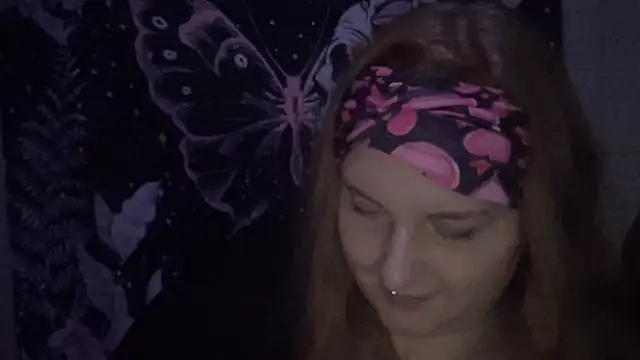 Snapshot of thickgingergoddess chatting on February 13, 2025, 12:02 am thickgingergoddess online show from February 13, 2025, 12:02 am