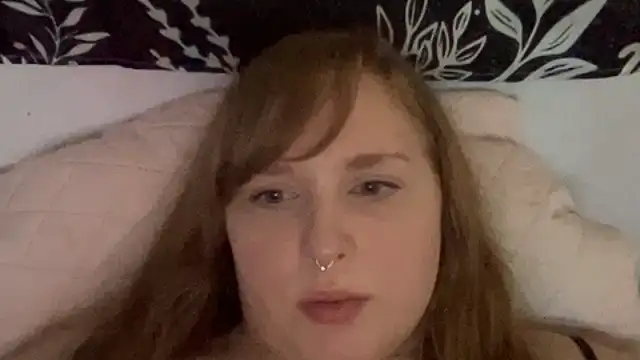 Snapshot of thickgingergoddess chatting on March 2, 2025, 1:58 am thickgingergoddess online show from March 2, 2025, 1:58 am